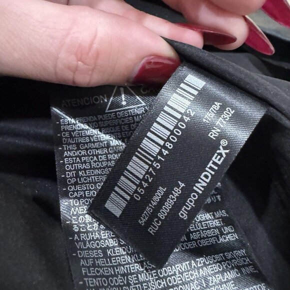 ZARA Black Faux Leather Mini Skirt Size Large Zip Up - Picture 8 of 8